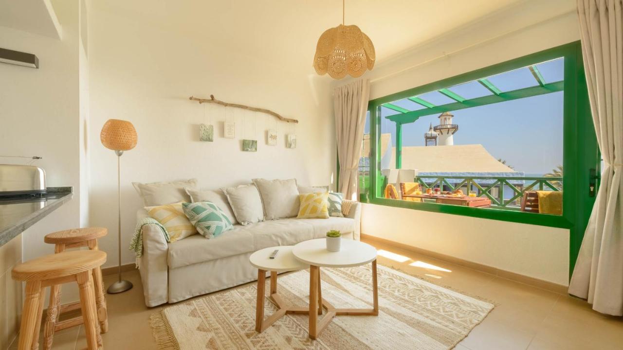 Delightful Front Apartment. Sunrise Views! Apartamento Playa del Águila