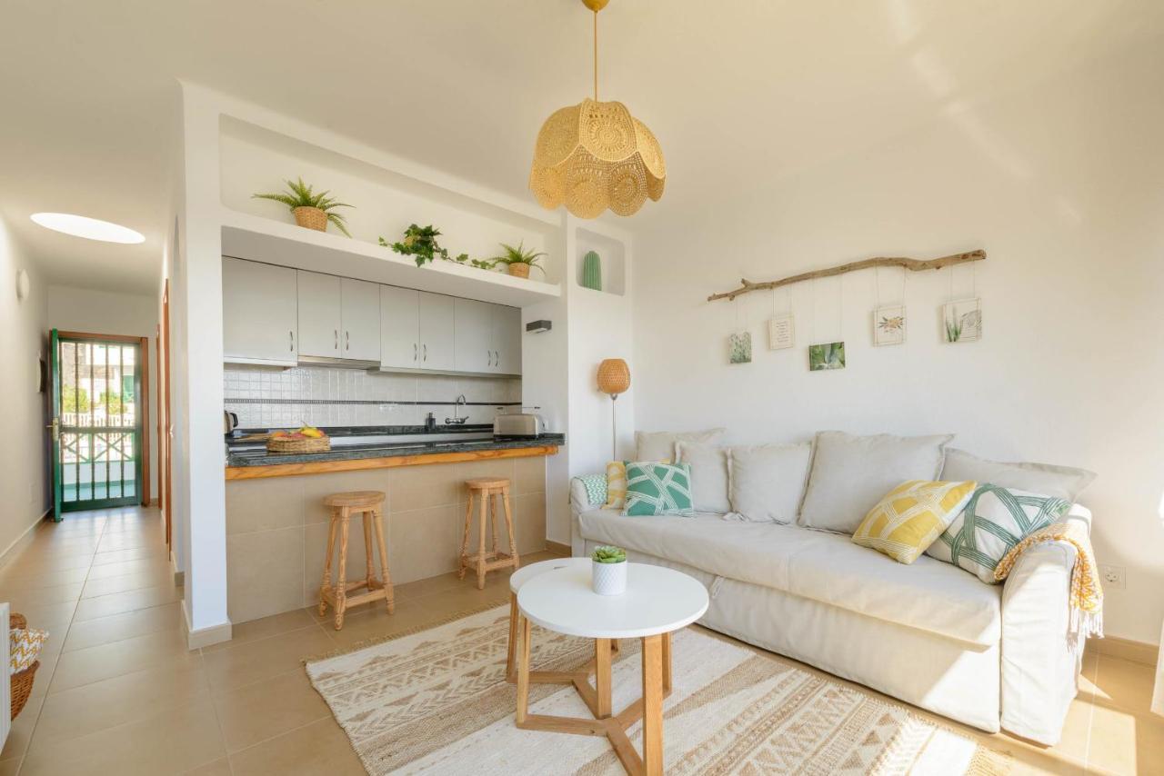 Apartamento Delightful Front Apartment. Sunrise Views! *
