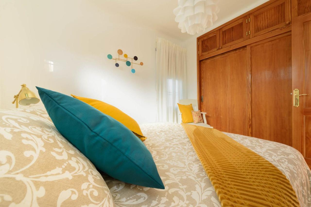 Delightful Front Apartment. Sunrise Views! Apartamento