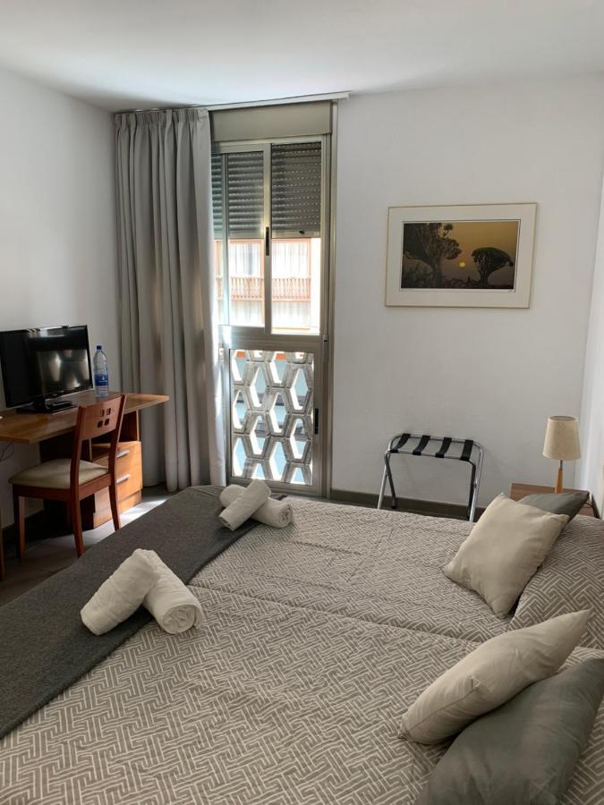 Mhc Arenales Hotel
