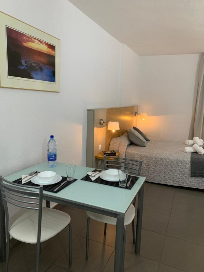 Mhc Arenales 2* Las Palmas