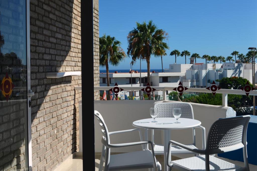 Livvo Veril Playa 3*