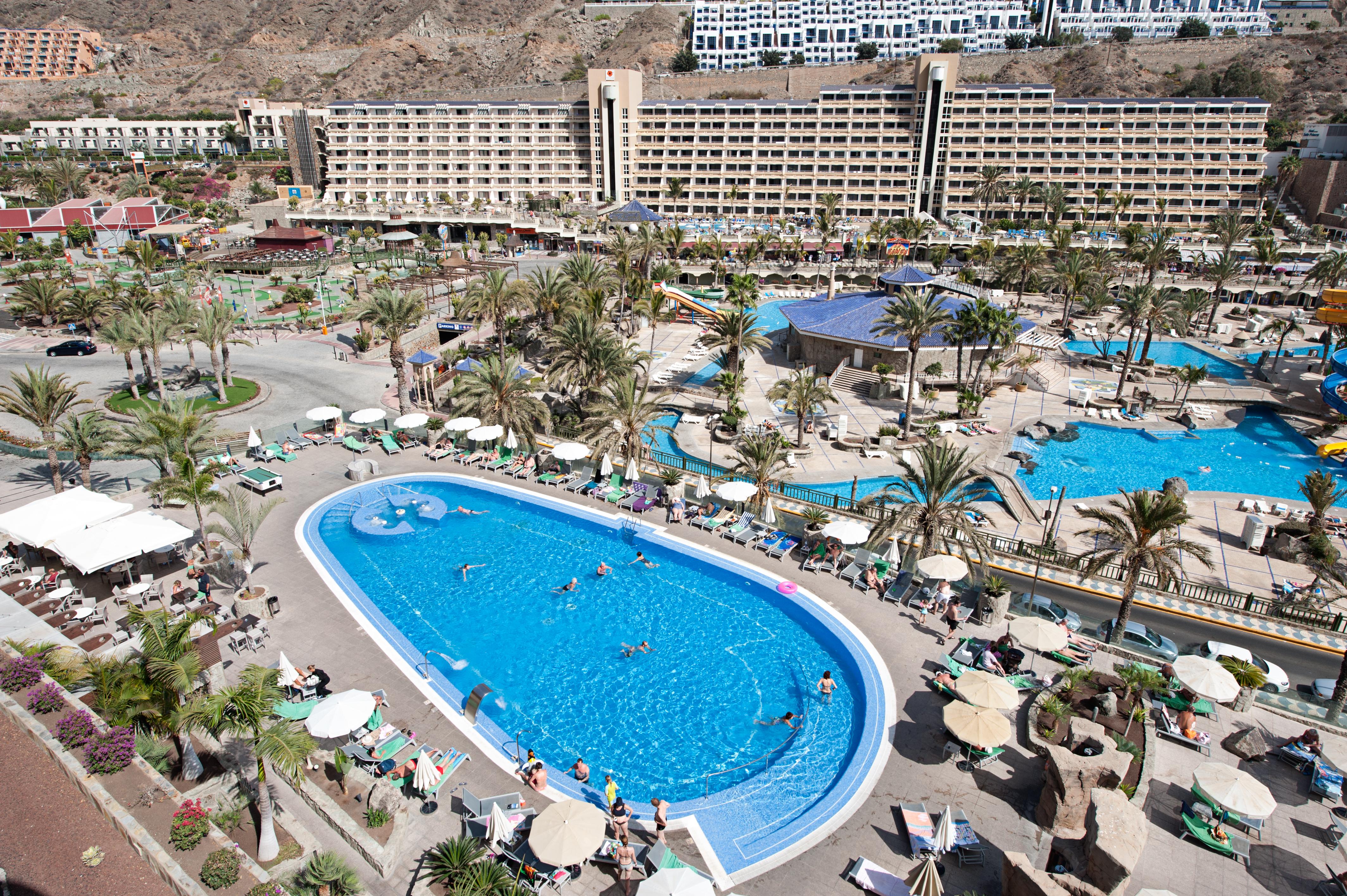 Livvo Valle & Aquapark 4*