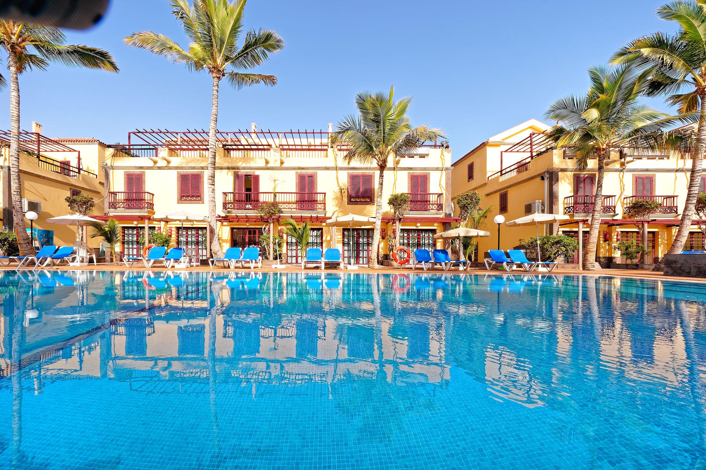 Maspalomas Oasis Club 2*