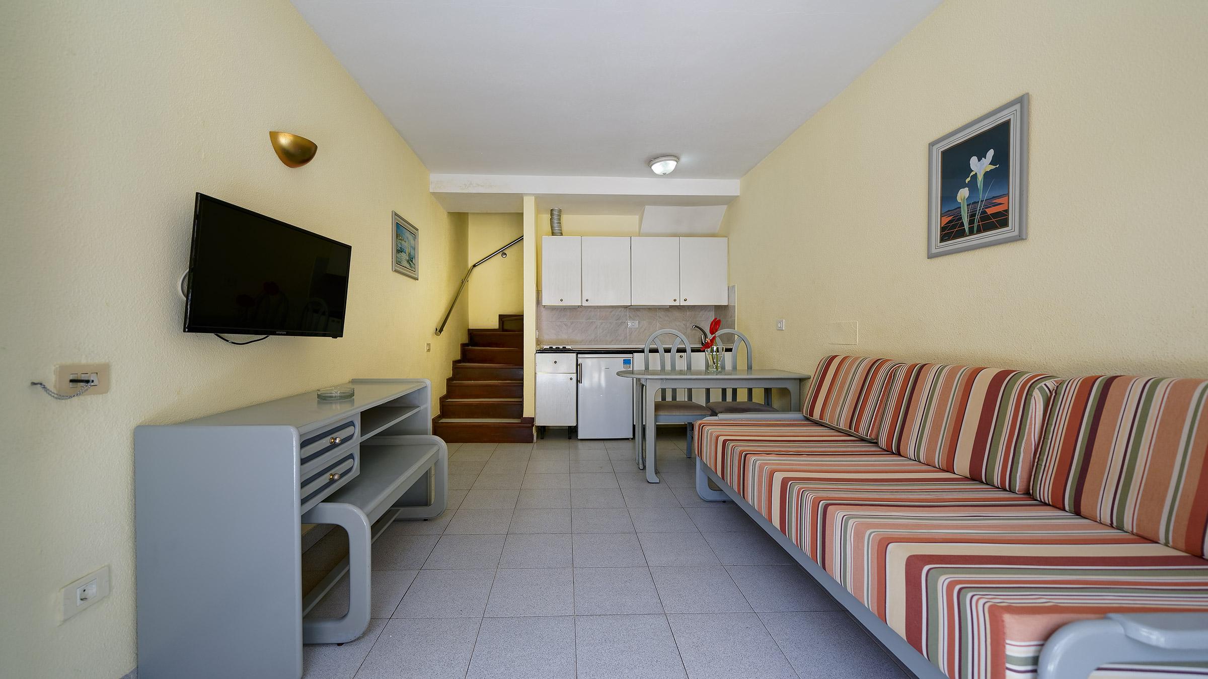 Aparthotel Maspalomas Oasis Club 2*