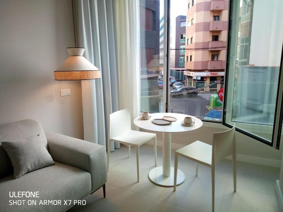 Fantastico De Diseno En Canteras. Apartamento