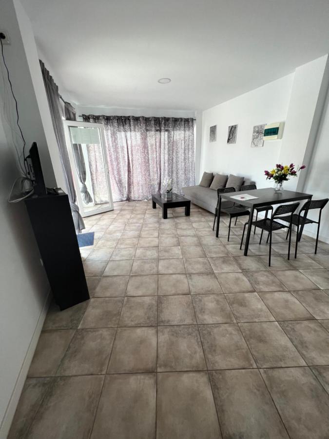 Apartment San Agustin , Close To The Beach, With Pool!