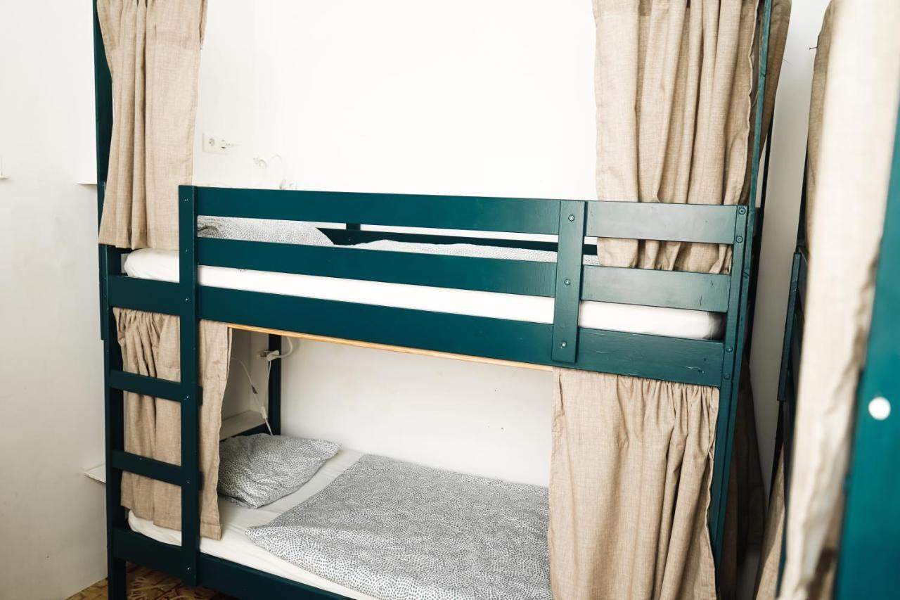 Tamaran House Hostel *
