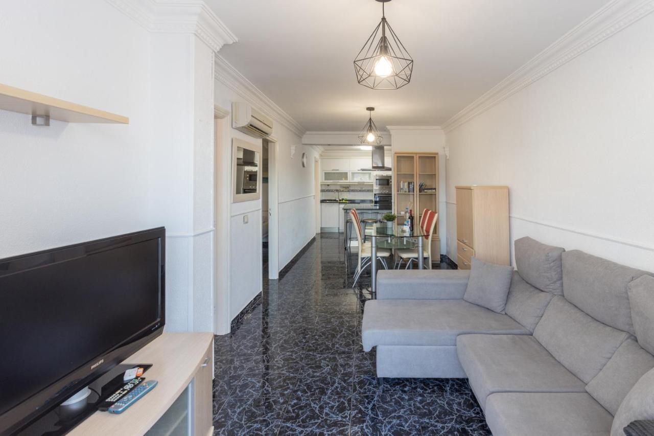 Lightbooking Playa De Amadores La Concha Amplia Terraza Con Barbacoa Apartment