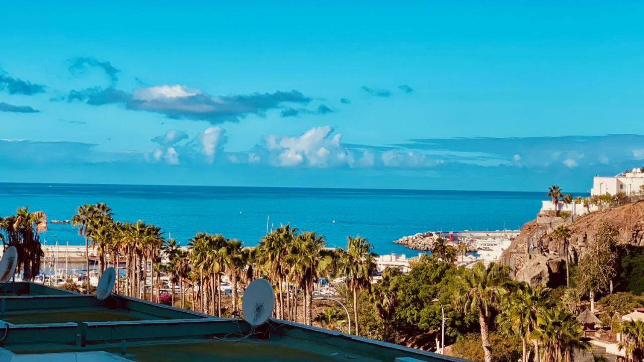 Flat With Terrace In Puerto Rico