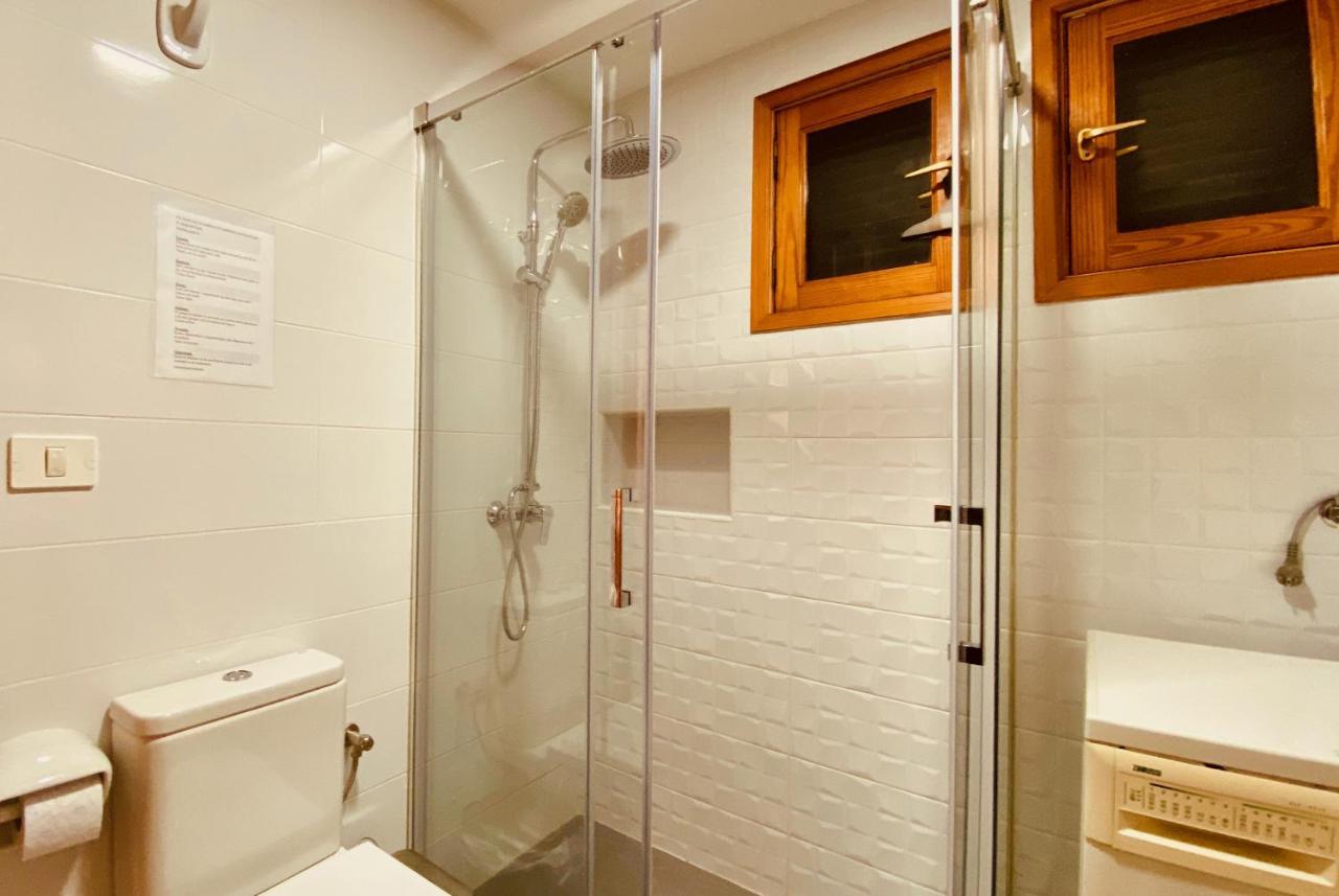 Flat With Terrace In Puerto Rico Mogan