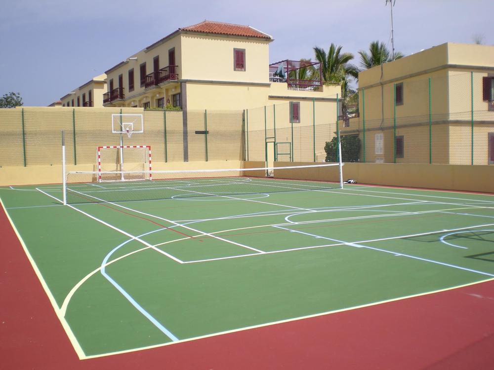 Maspalomas Oasis Club Aparthotel 2*