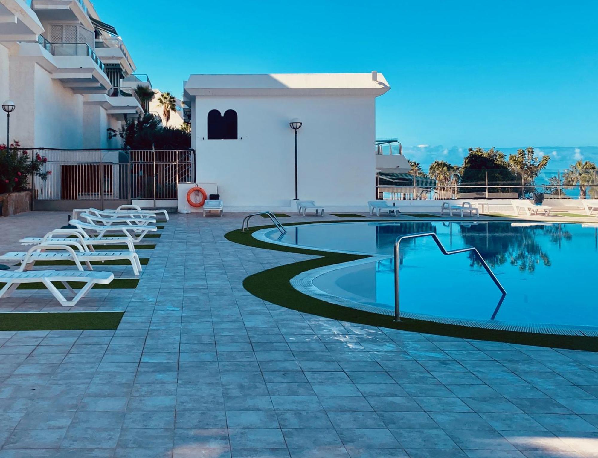 Flat With Terrace In Puerto Rico Mogan