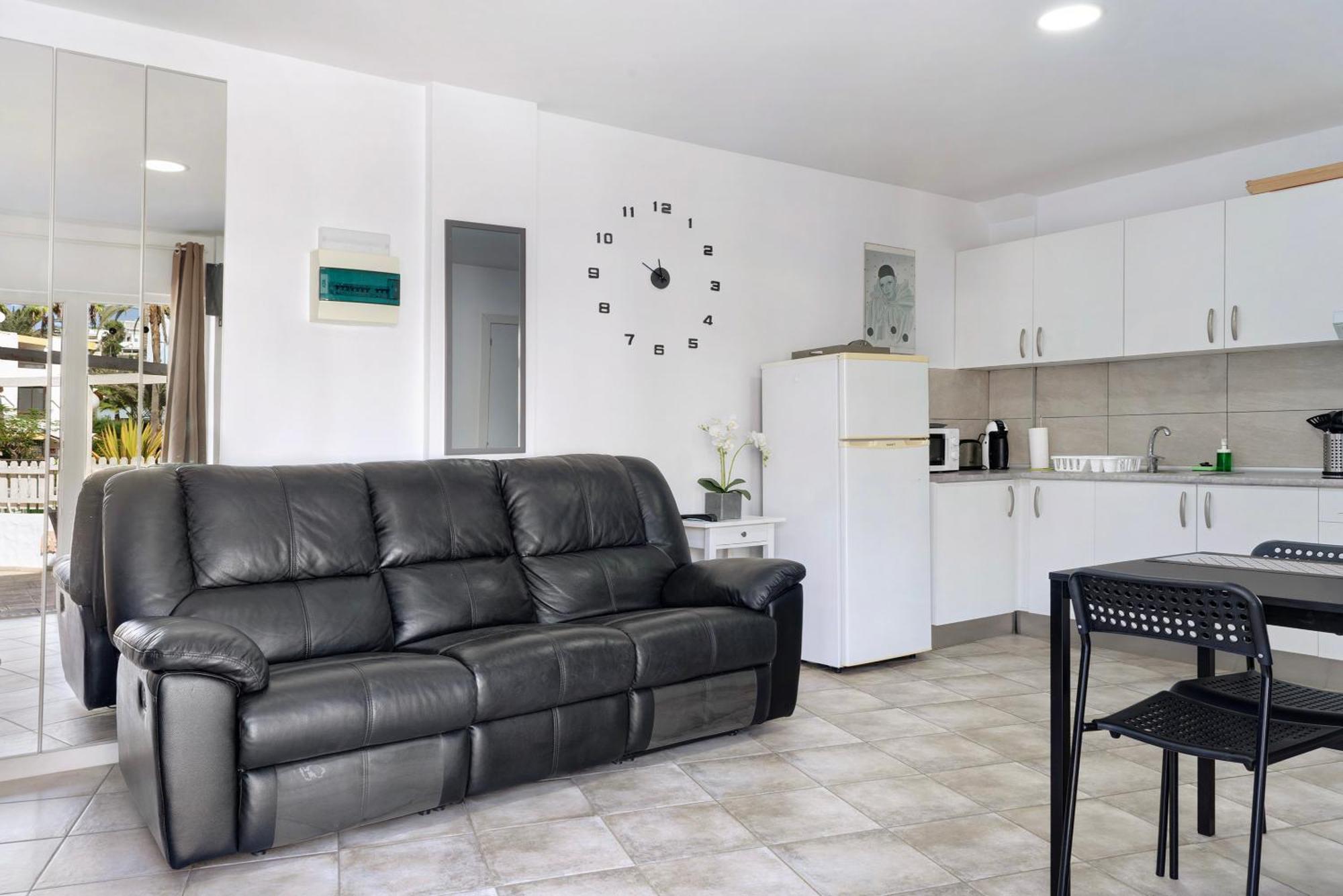 Flores1 Apartment San Bartolome de Tirajana (Gran Canaria)