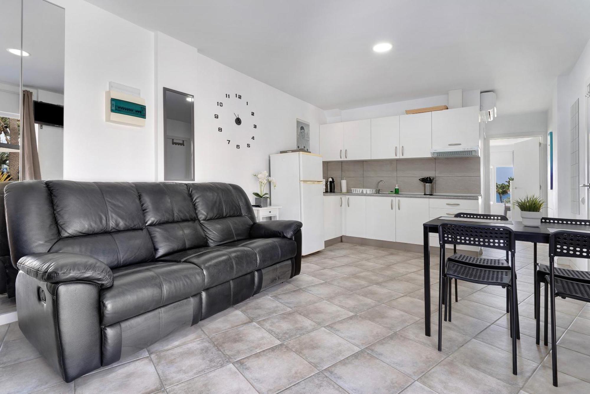 Flores1 Apartment San Bartolome de Tirajana (Gran Canaria)