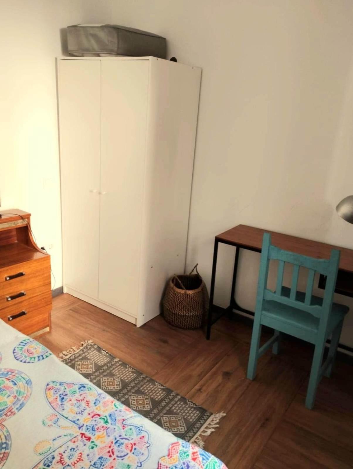 Acoran Family Guests House With Included Morning Yoga Practice *