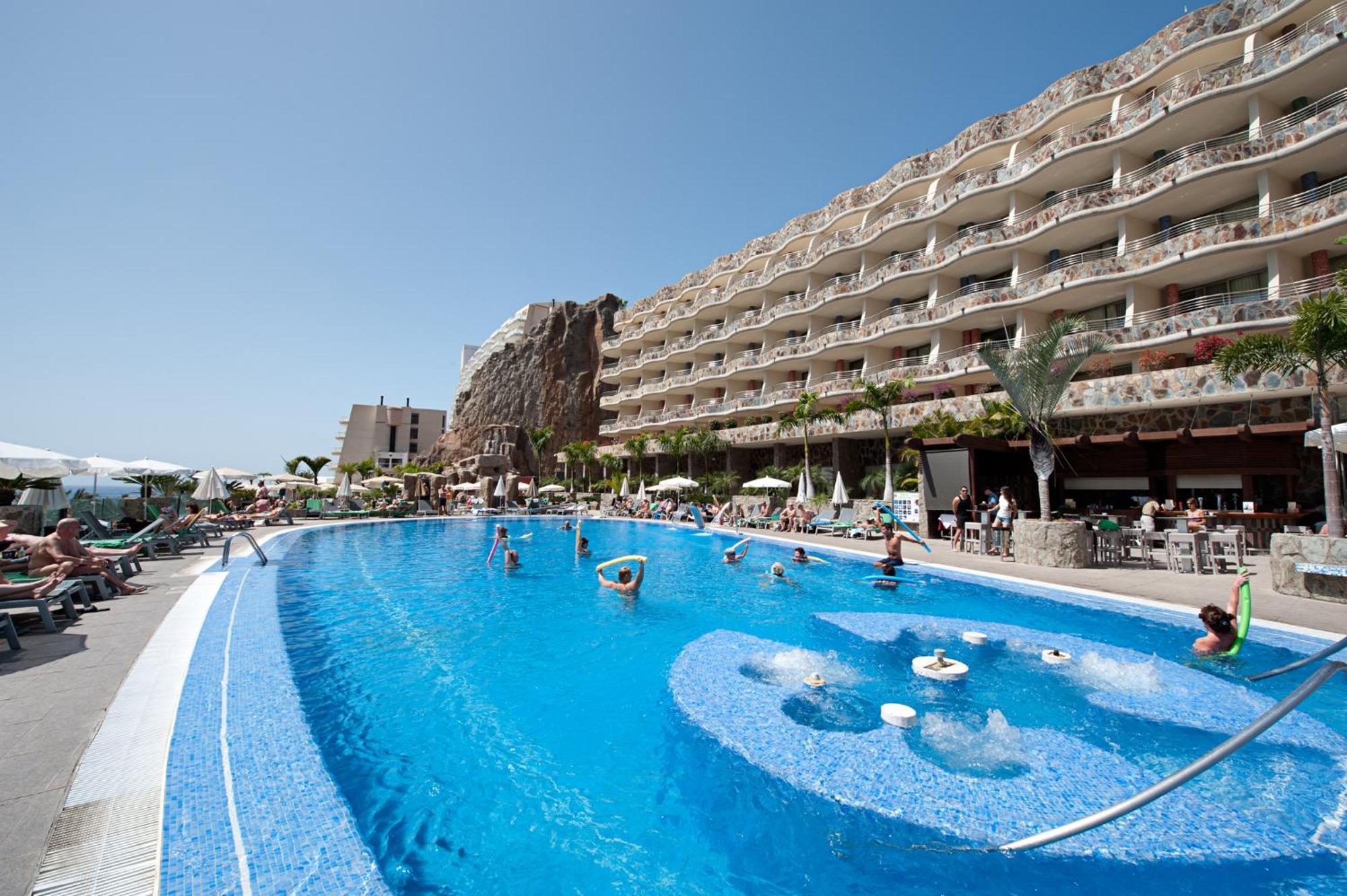 Livvo Valle & Aquapark Hotel