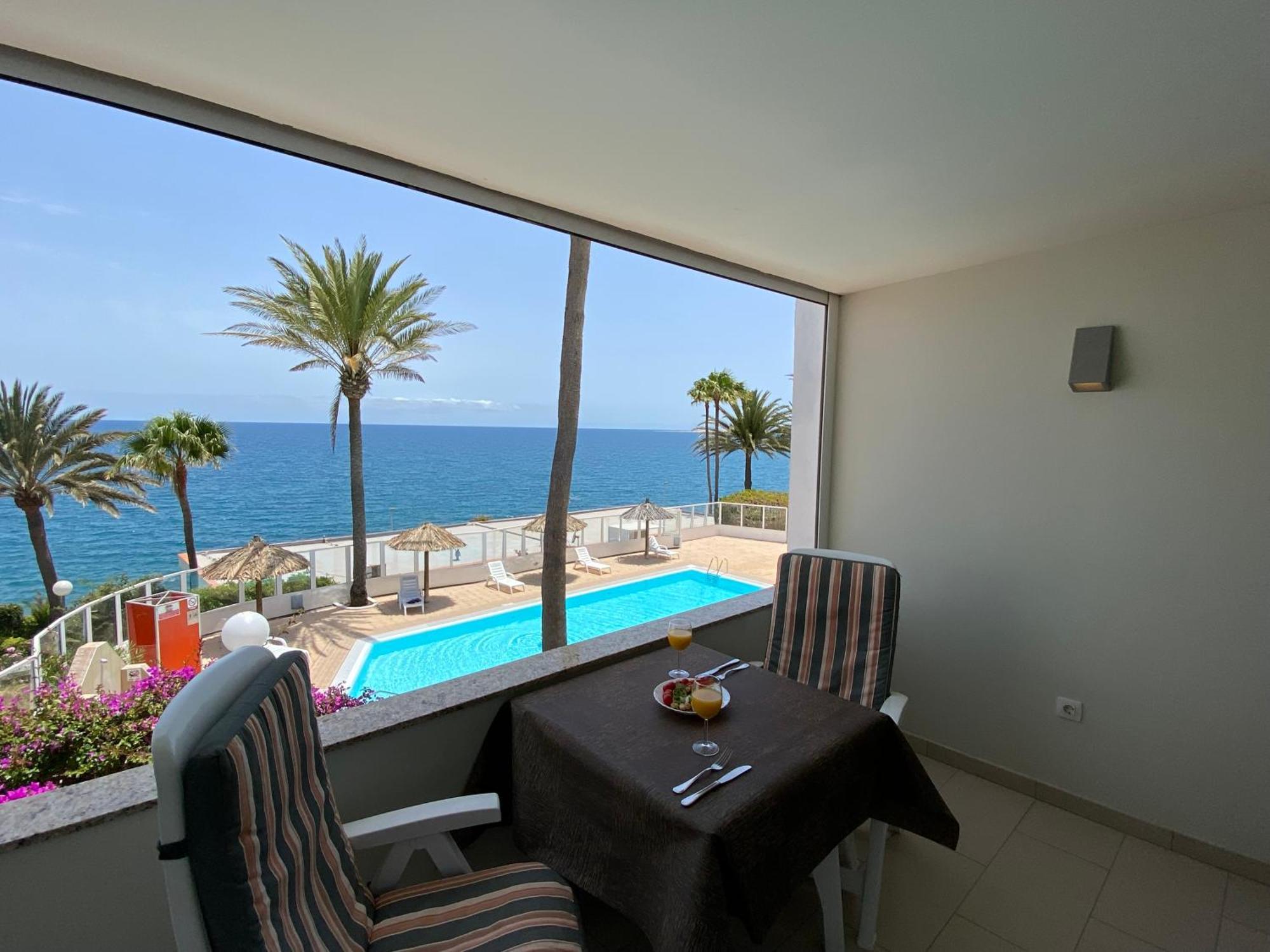 Ocean View Flores I Apartment