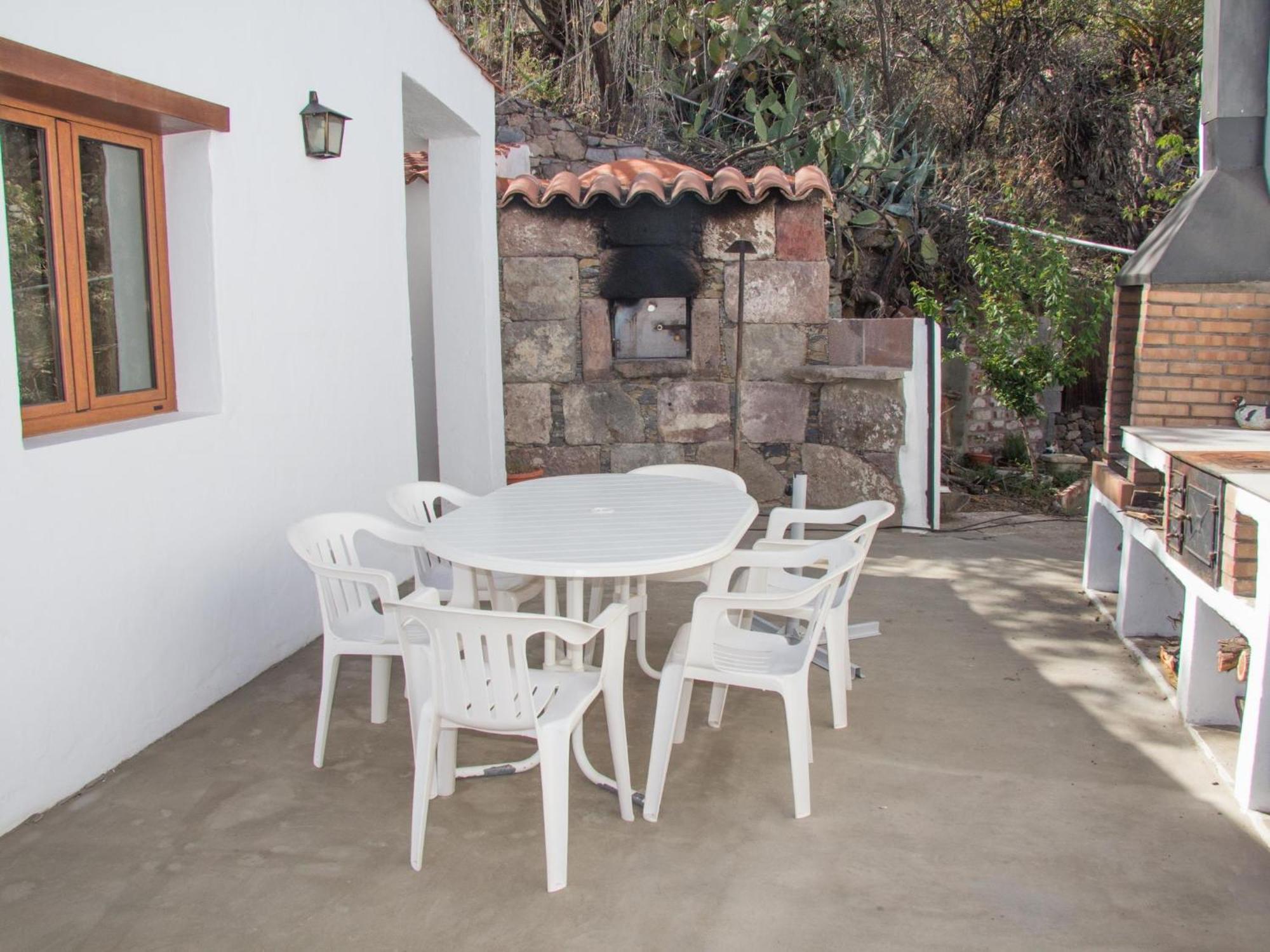Holiday home Vivelorural Abuela Maria 2, A Place For Families