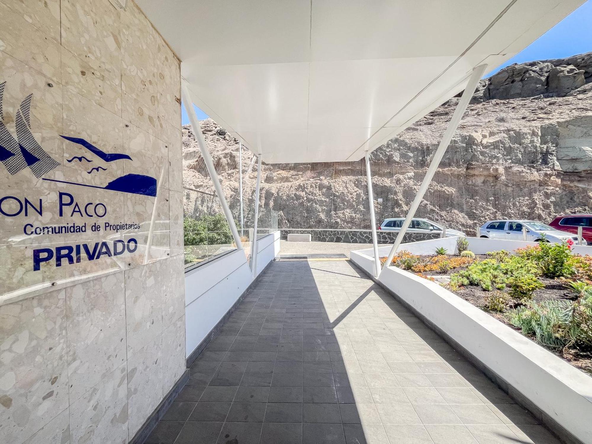 1st Line Don Paco Seaviews Appartement