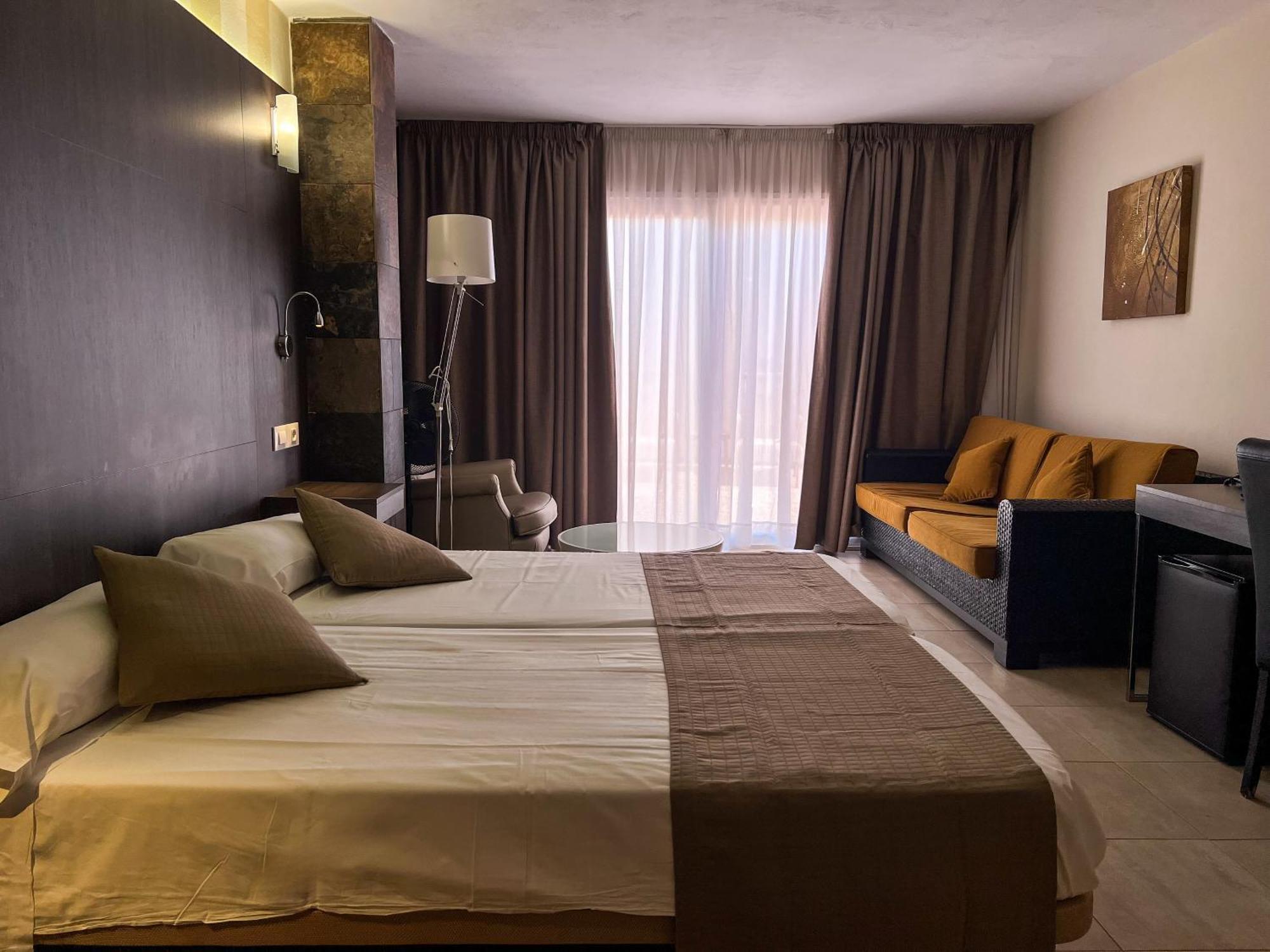 La Aldea Hotel 3*