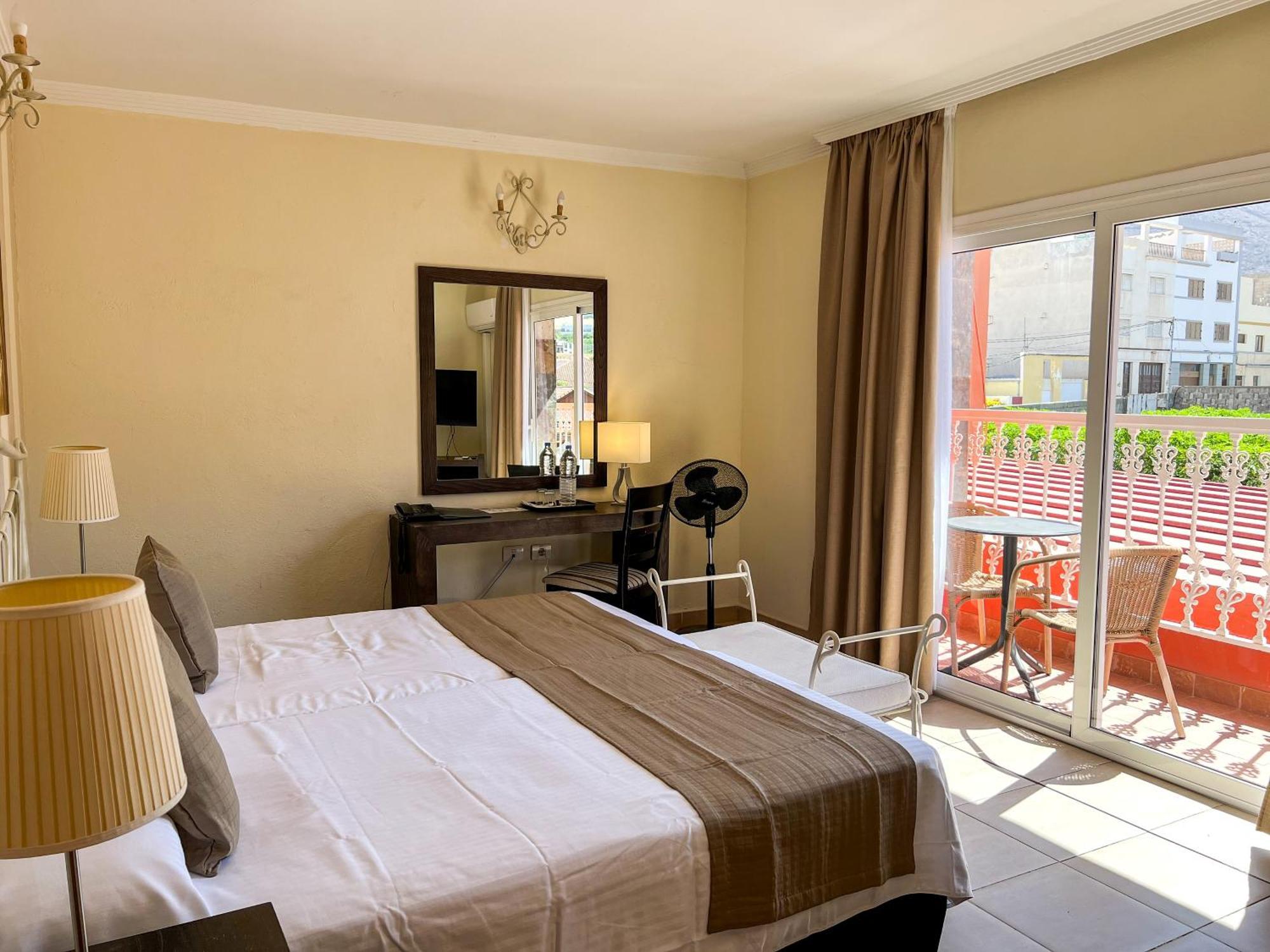Hotel La Aldea