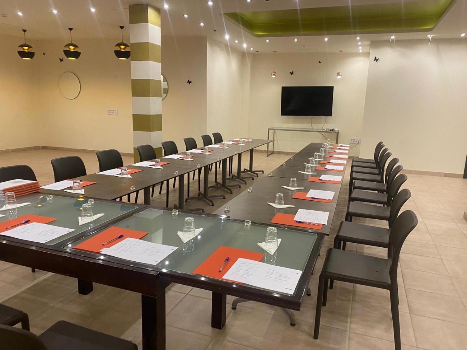 Hotel La Aldea 3*