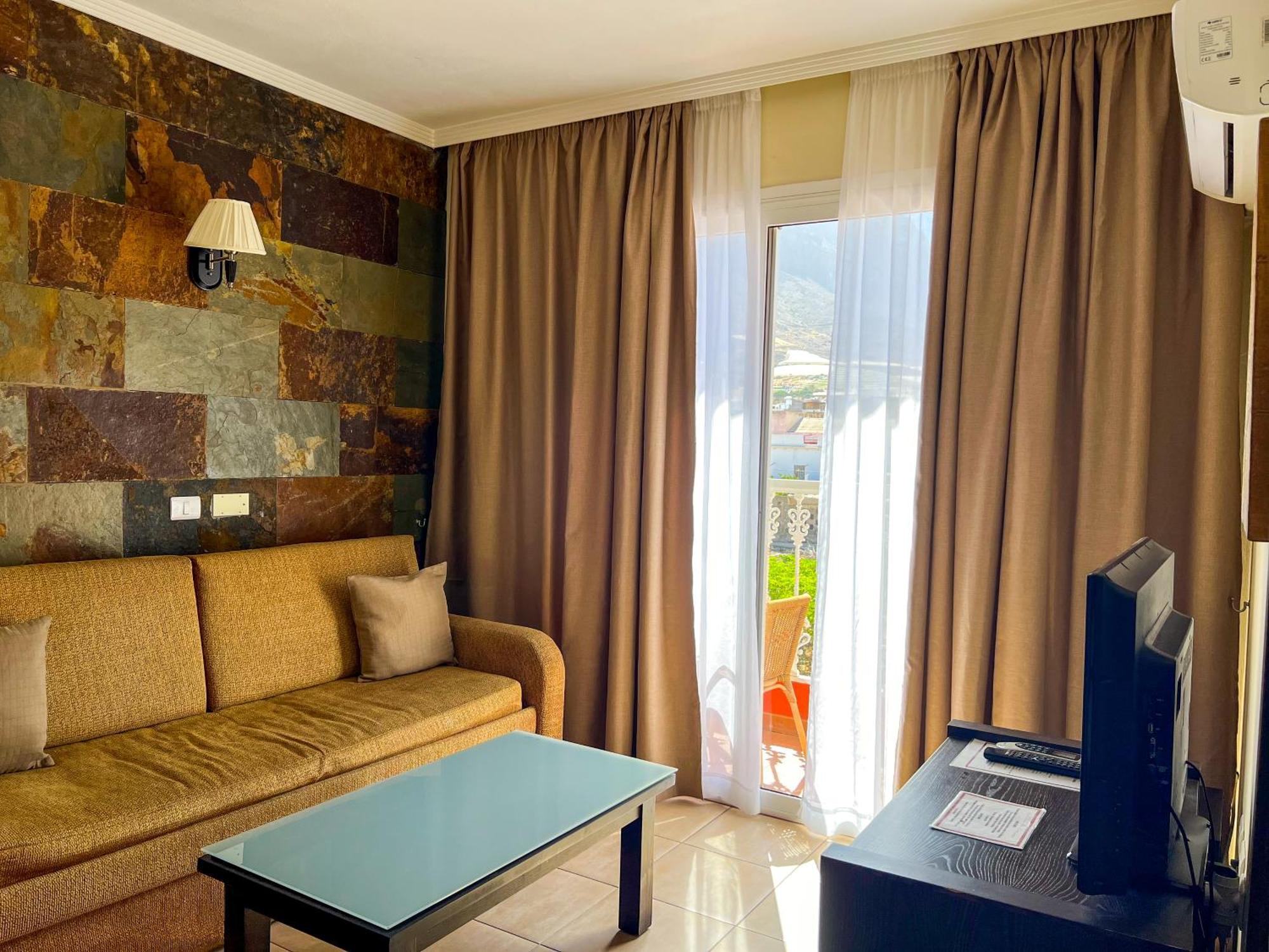 La Aldea Hotel 3*