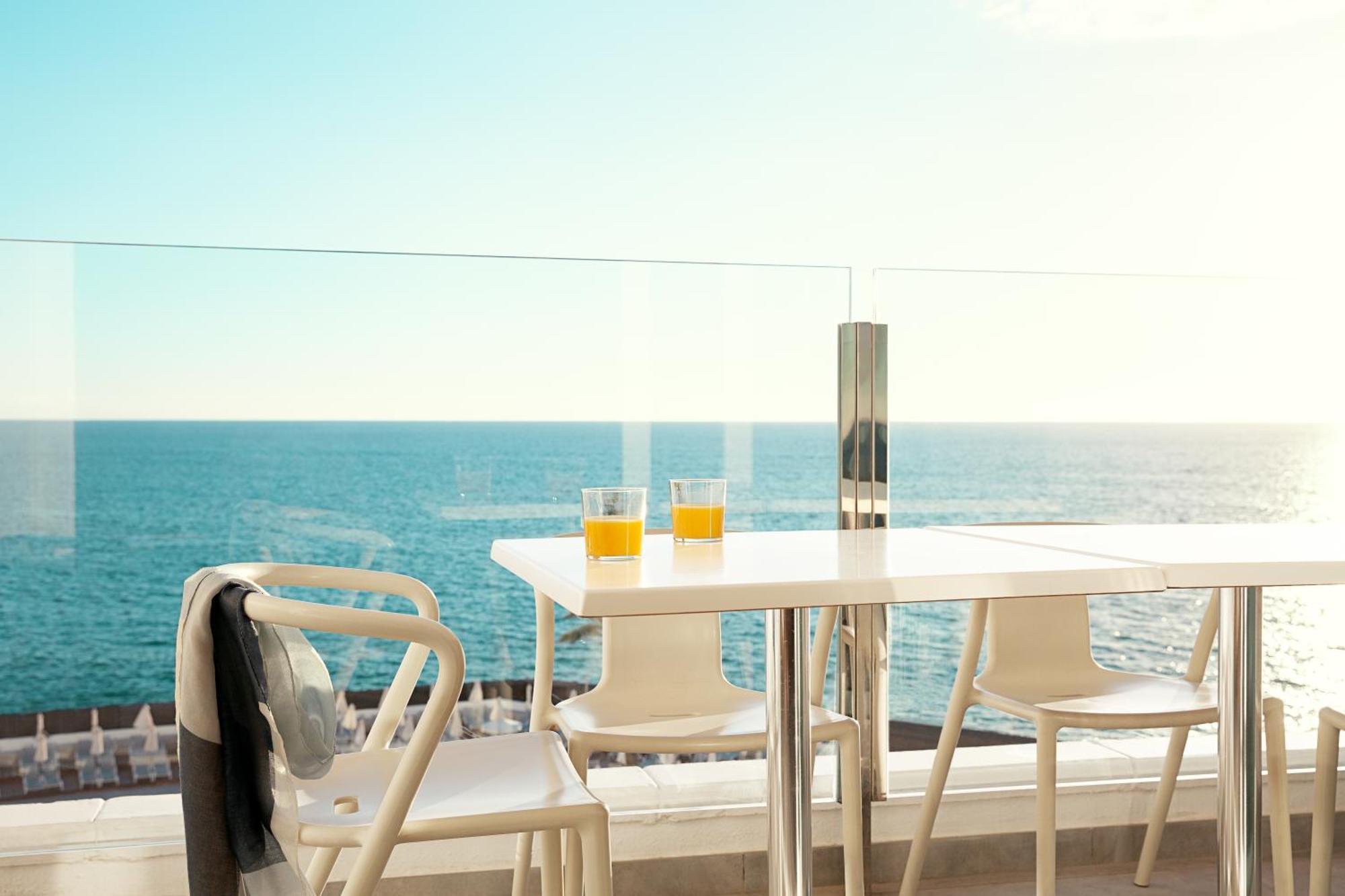 Hotel Sunwing Seafront 3*