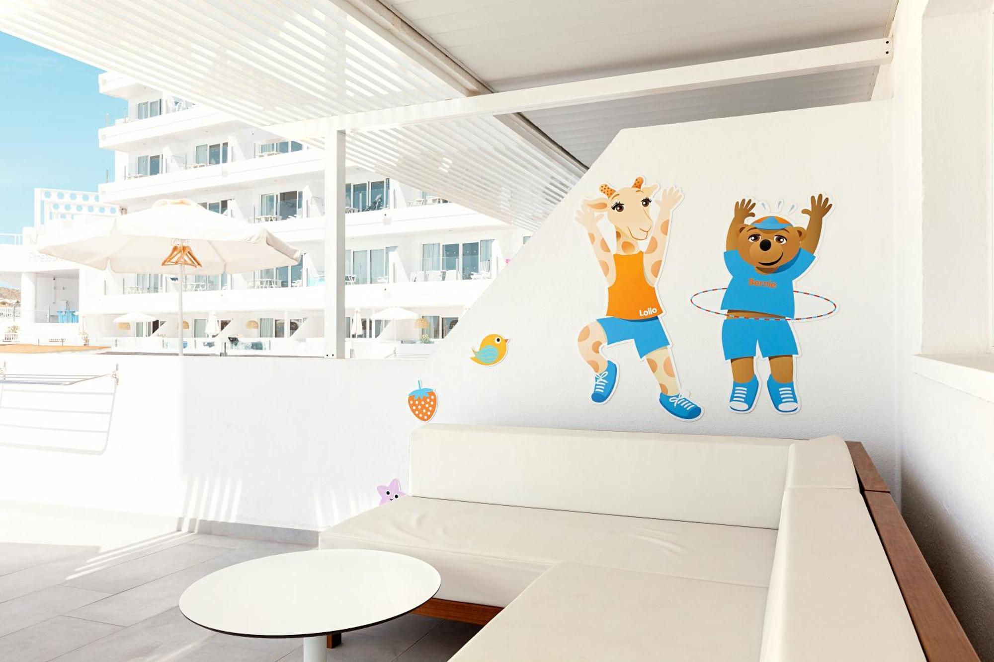 Hotel Sunwing Seafront 3*
