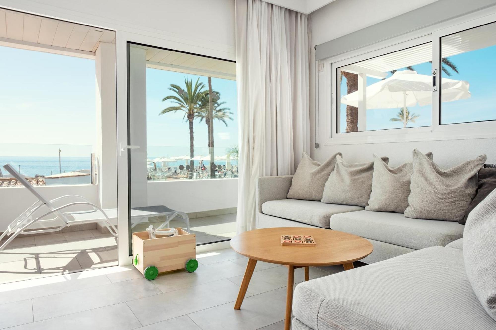 Sunwing Seafront