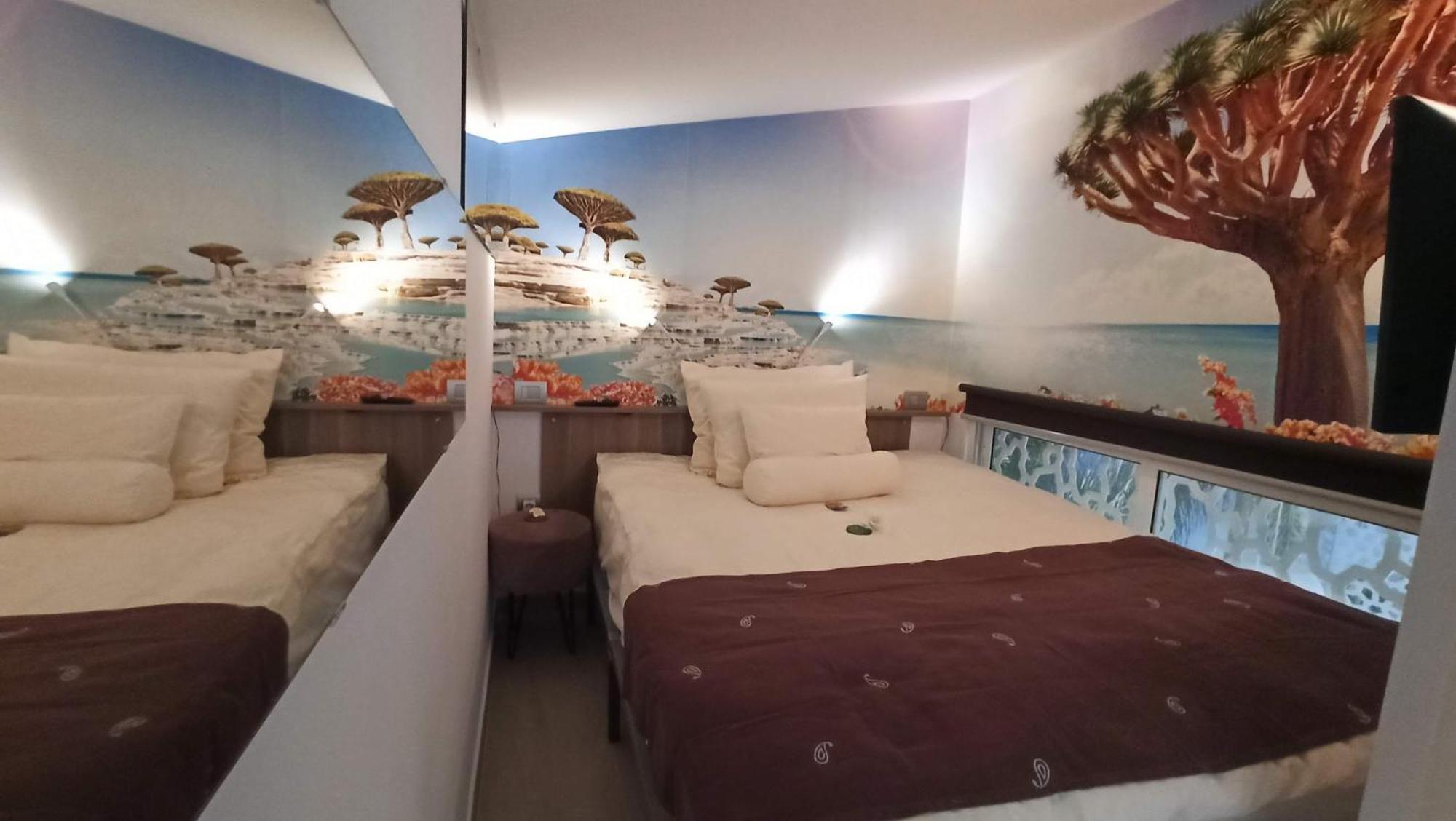 Resort Birdcage Gay Men And Lifestyle (adults Only) 4*