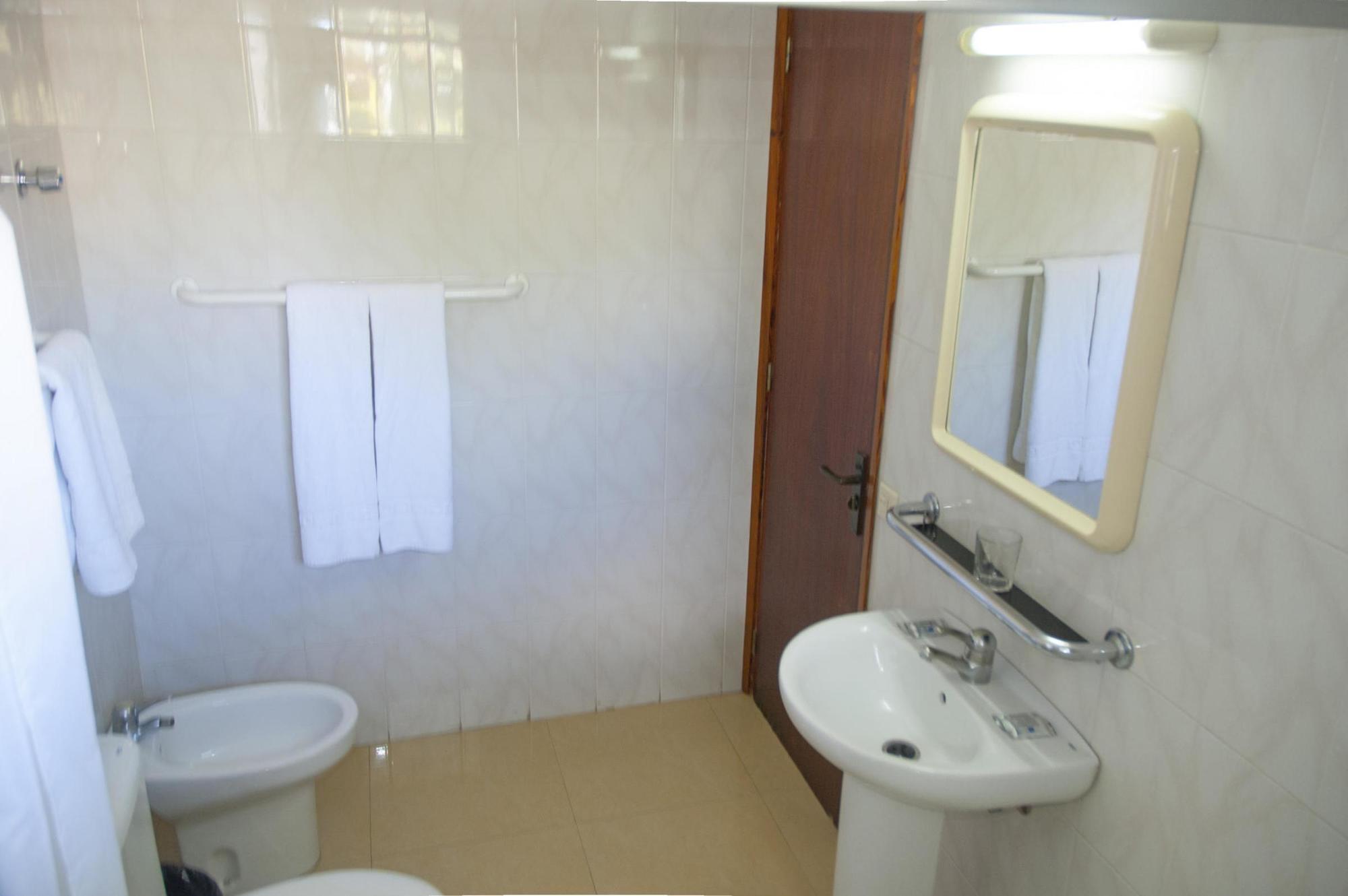 Africana Hotel 2*