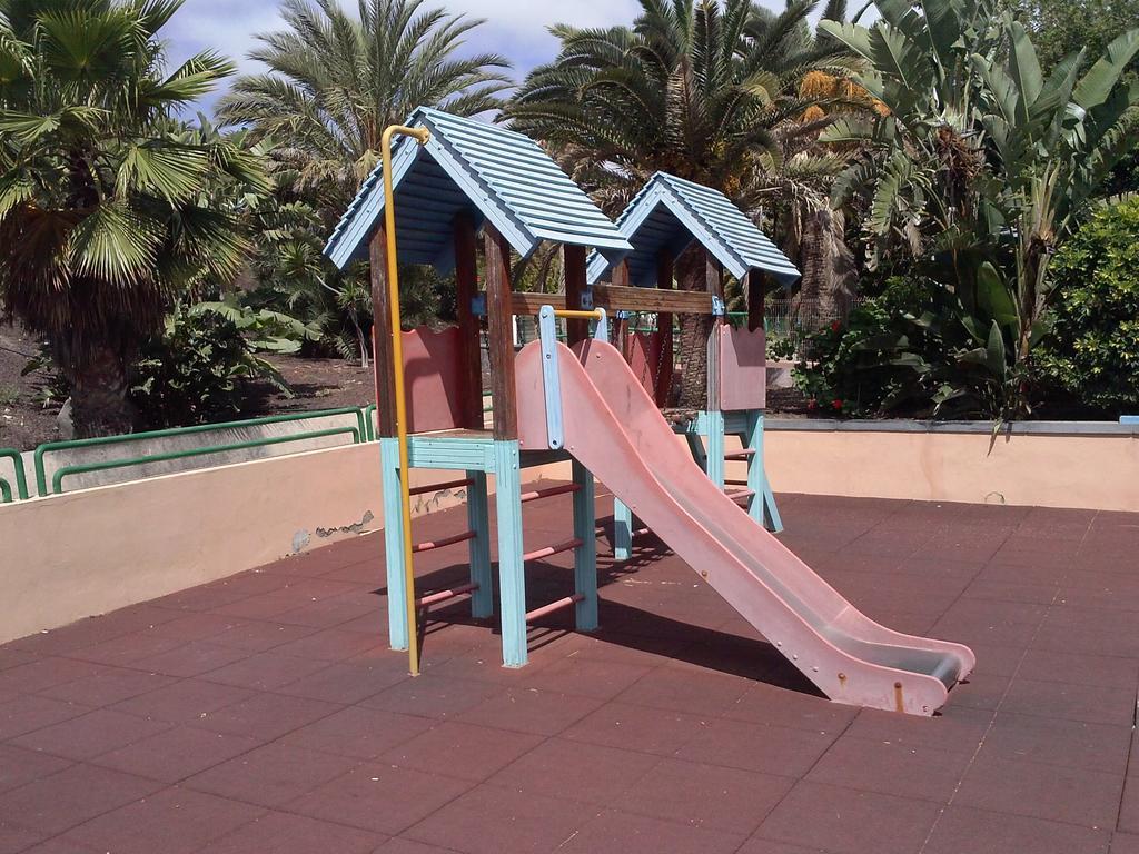 Aparthotel El Yate 4*