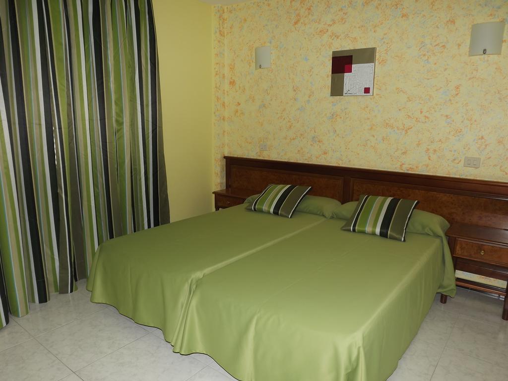 Hotel Cascajos *