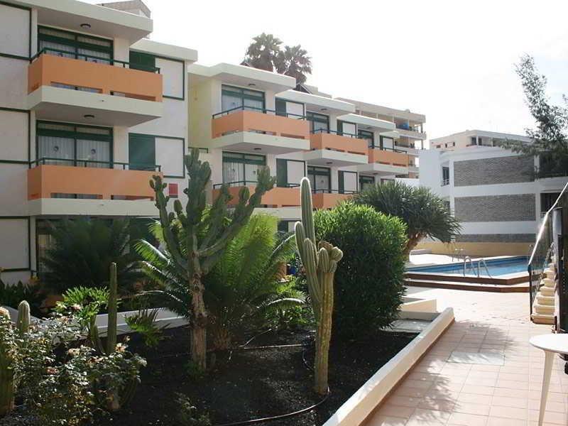 Atis Tirma * Playa del Ingles (Gran Canaria)