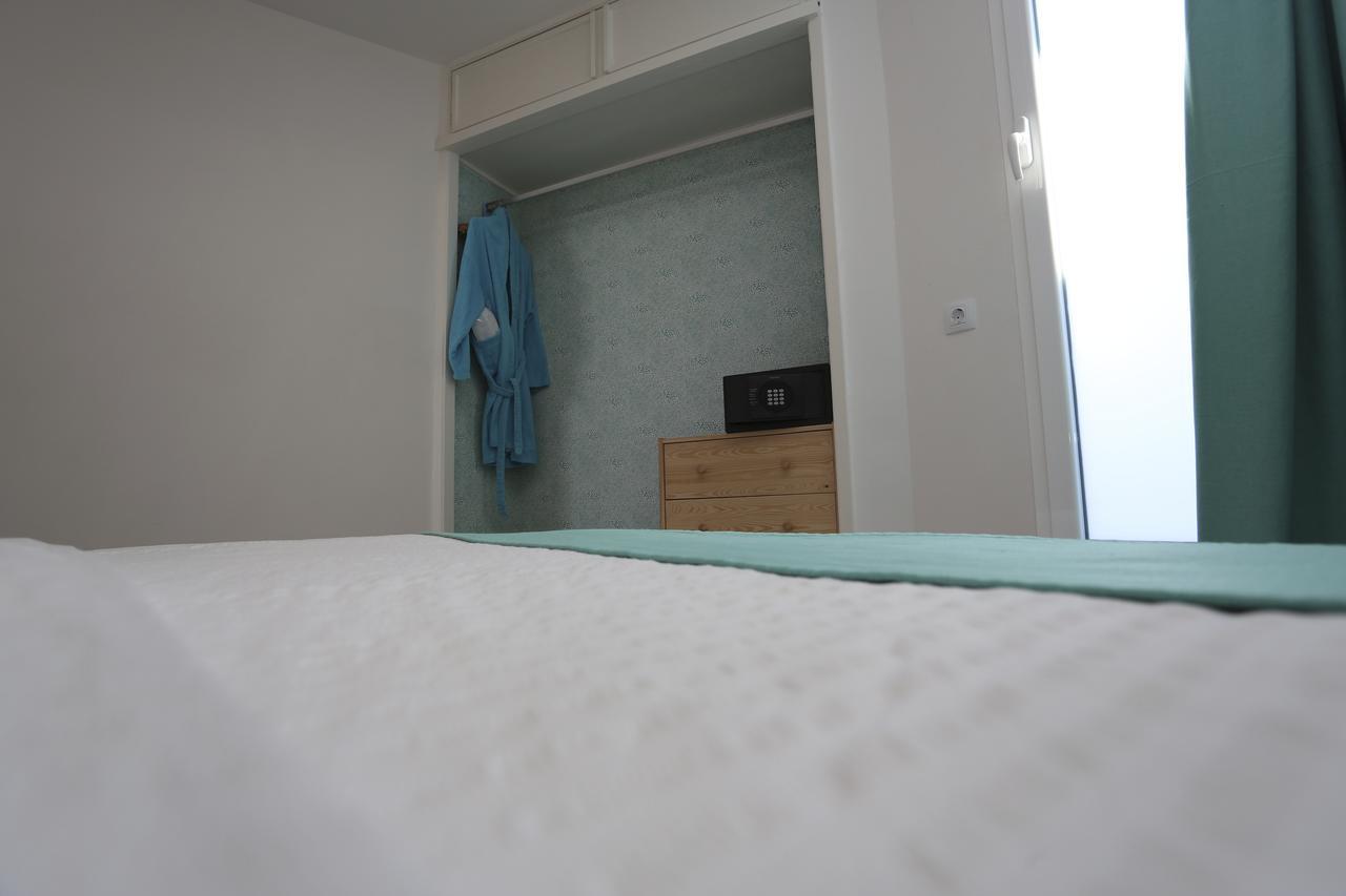 Hotel The Vintage Club Caters To Gay Men 3*