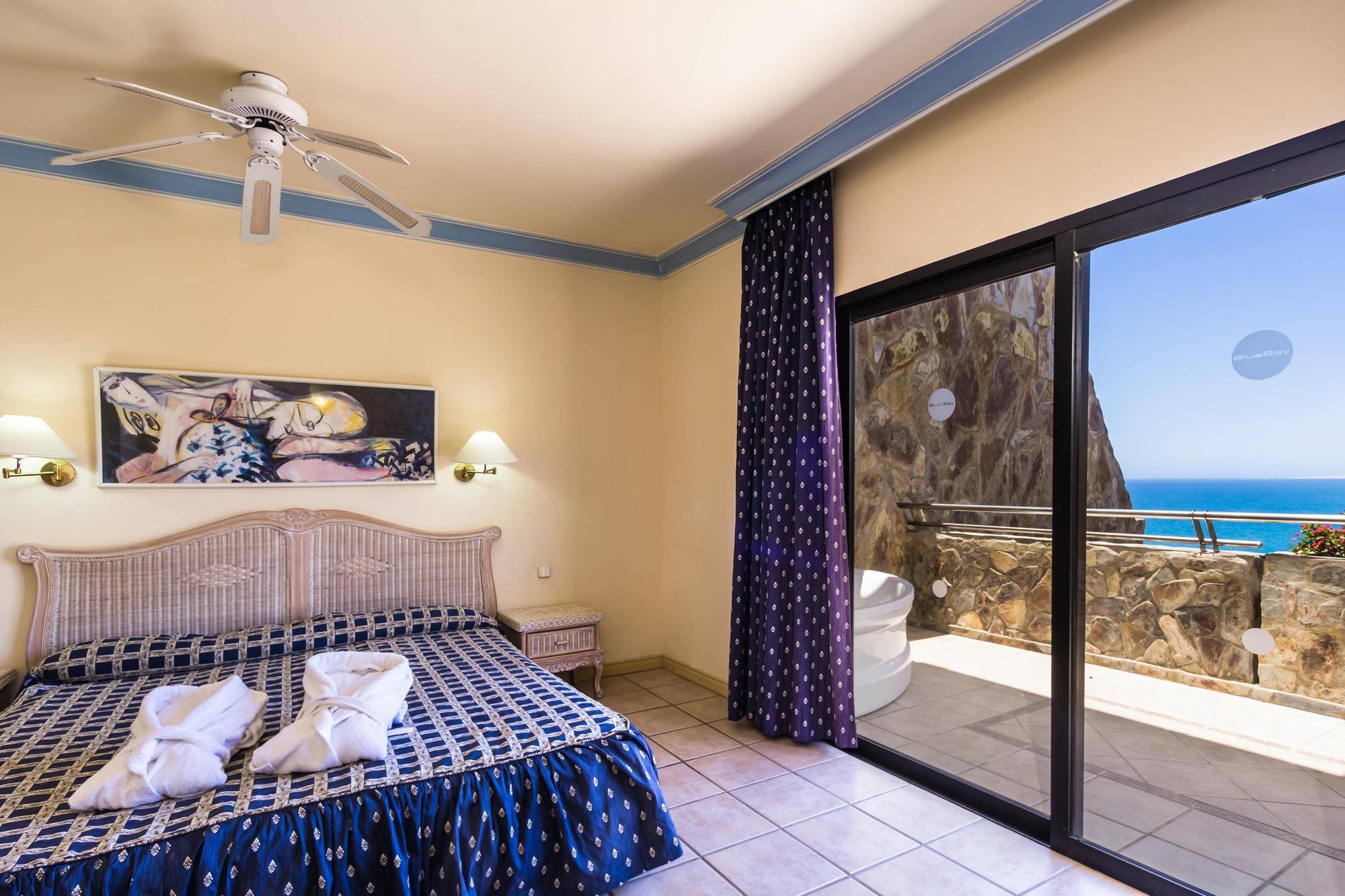 Bluebay Club Appartement