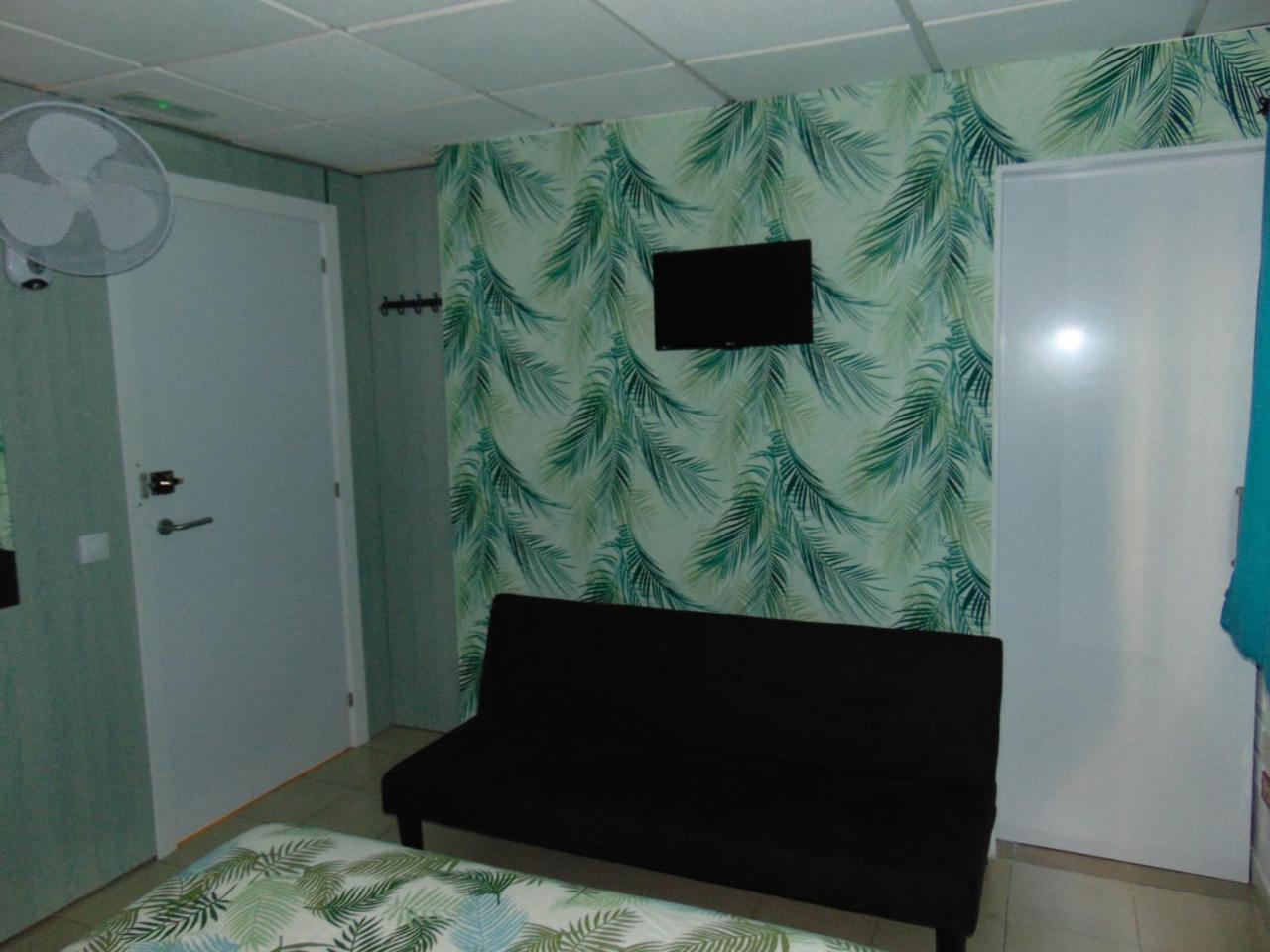 Guest house Coral