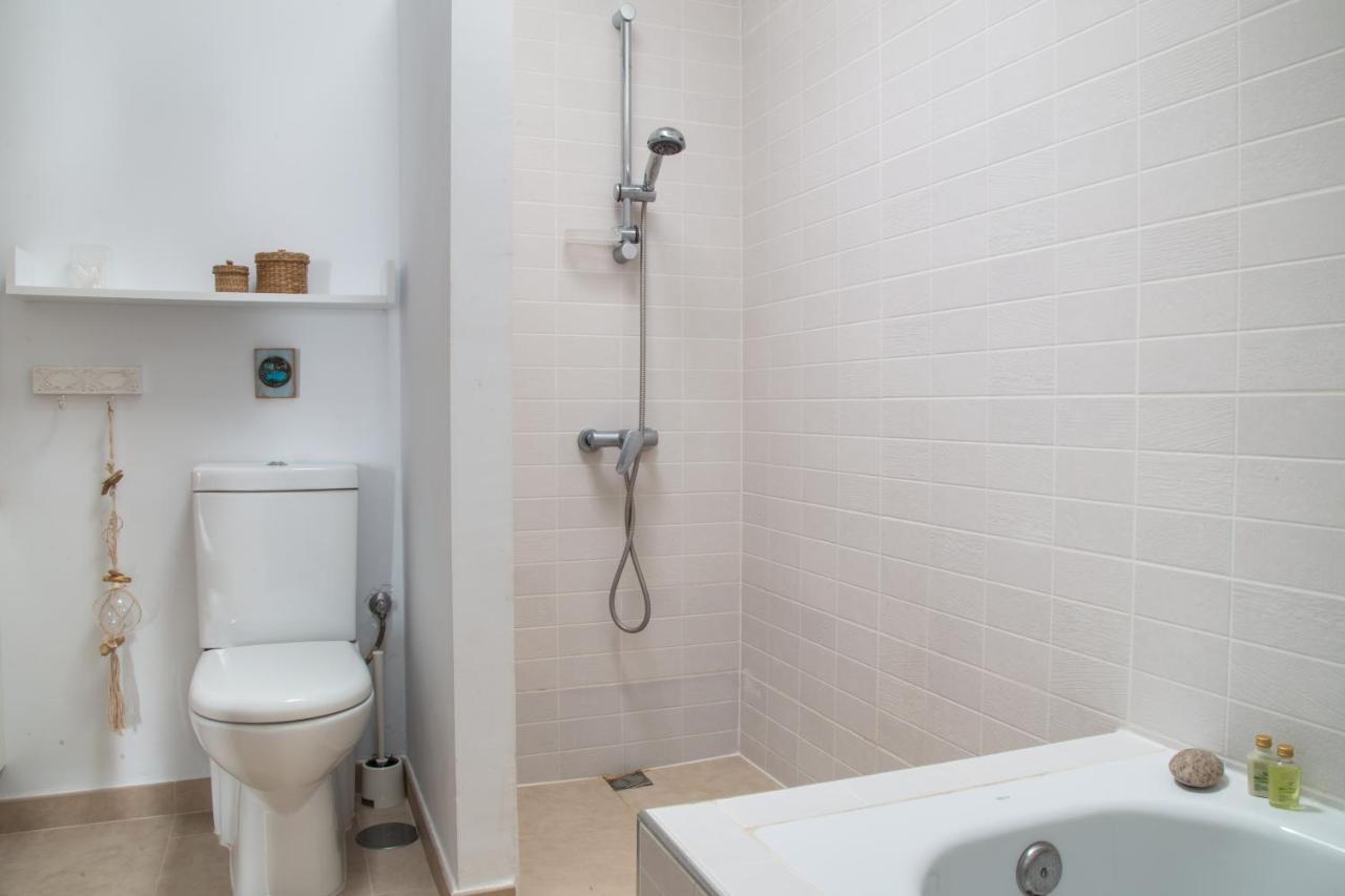 Tauro Platero Beach Bungalow Villa *