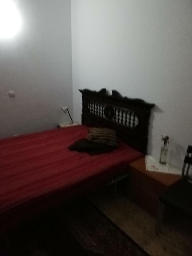 Casa Roja Homestay *