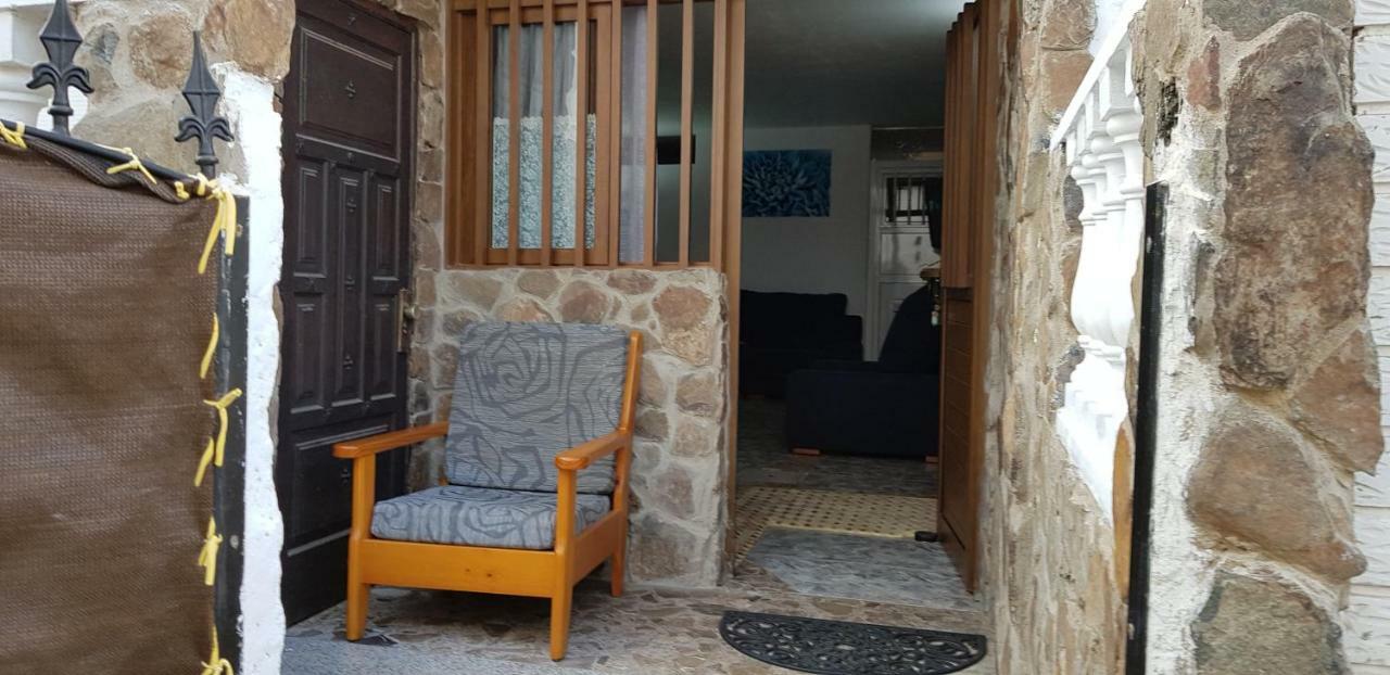 Low Cost Wifi Free Guest house
