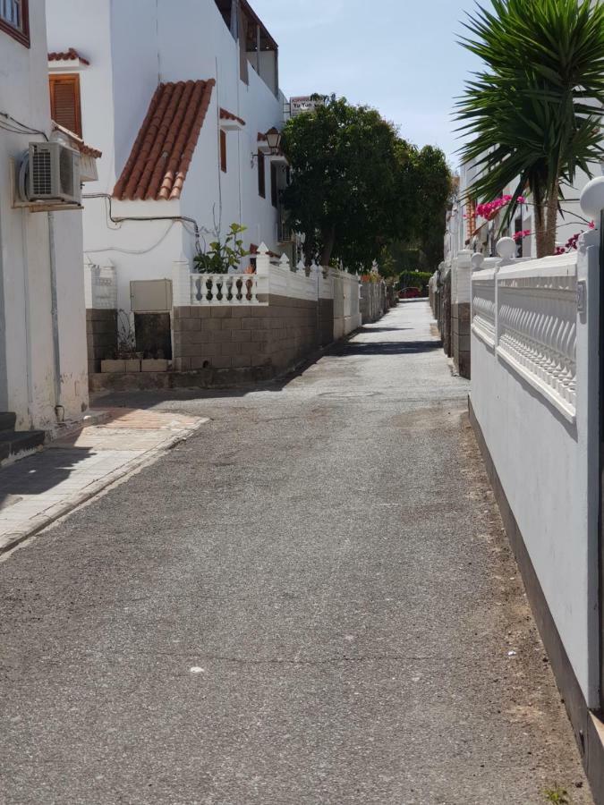 Low Cost Wifi Free Guest house Playa del Ingles (Gran Canaria)