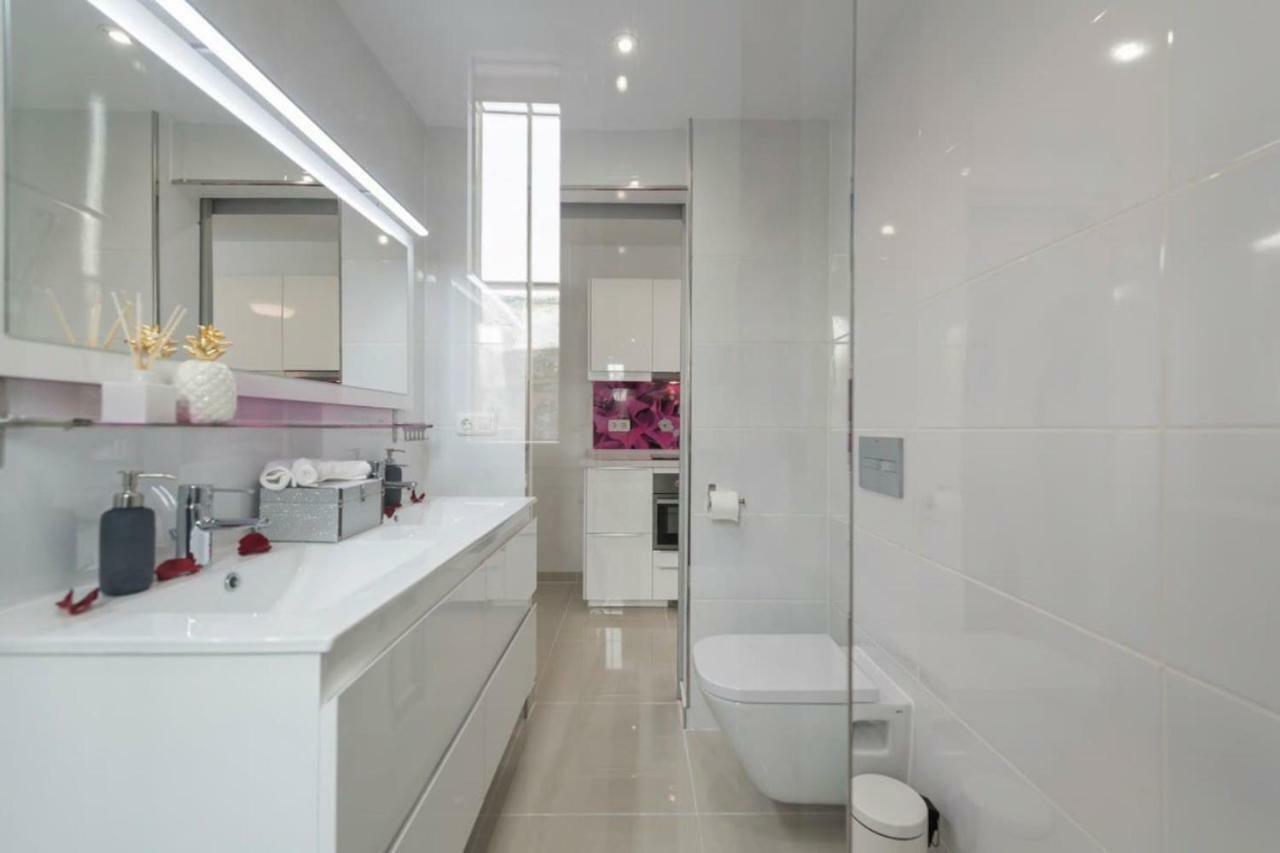 Sea View 2br Toploctaion Heated Pool 5 Min To Apartamento *