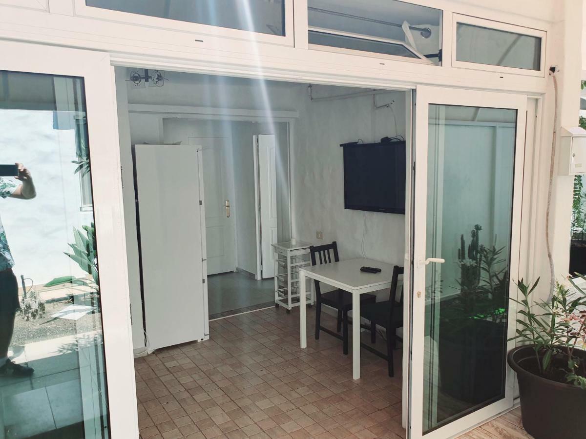 Apartment 2-7 *