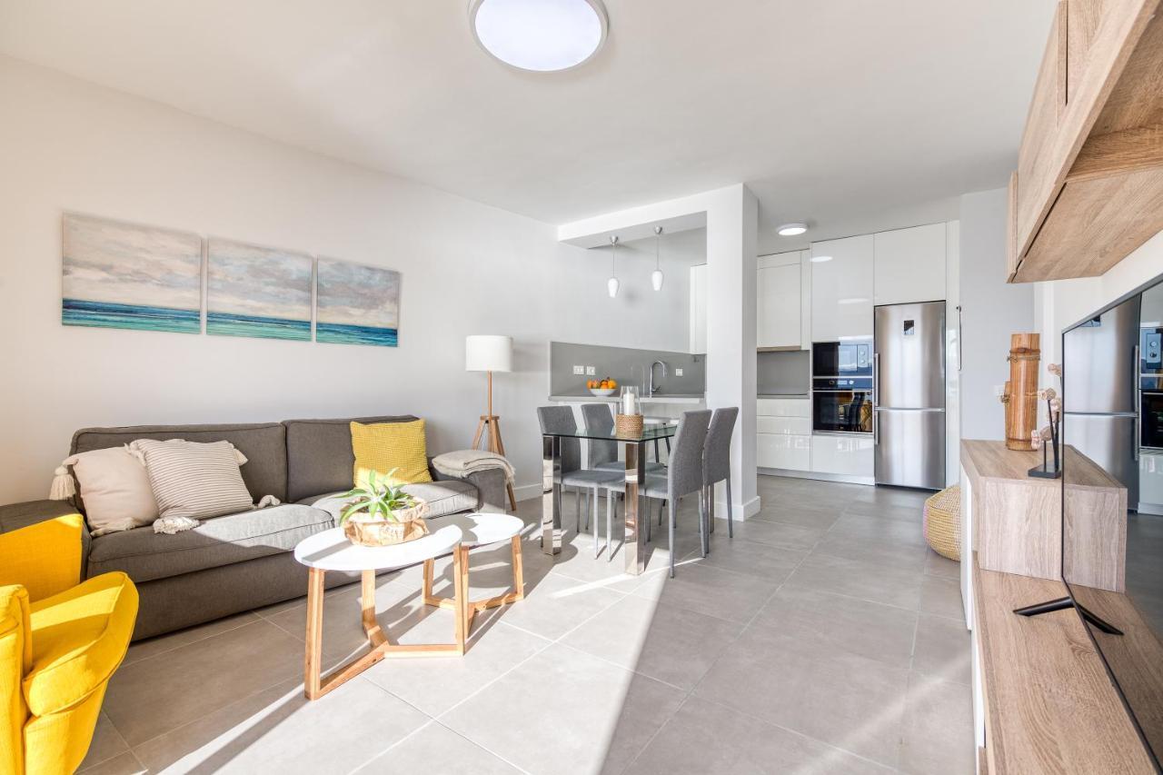 Living Canteras Homes - Bright Beachfront Apartment Las Palmas de Gran Canaria