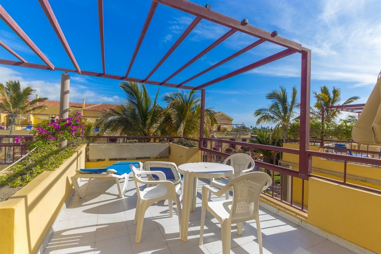 Aparthotel Maspalomas Oasis Club 2*