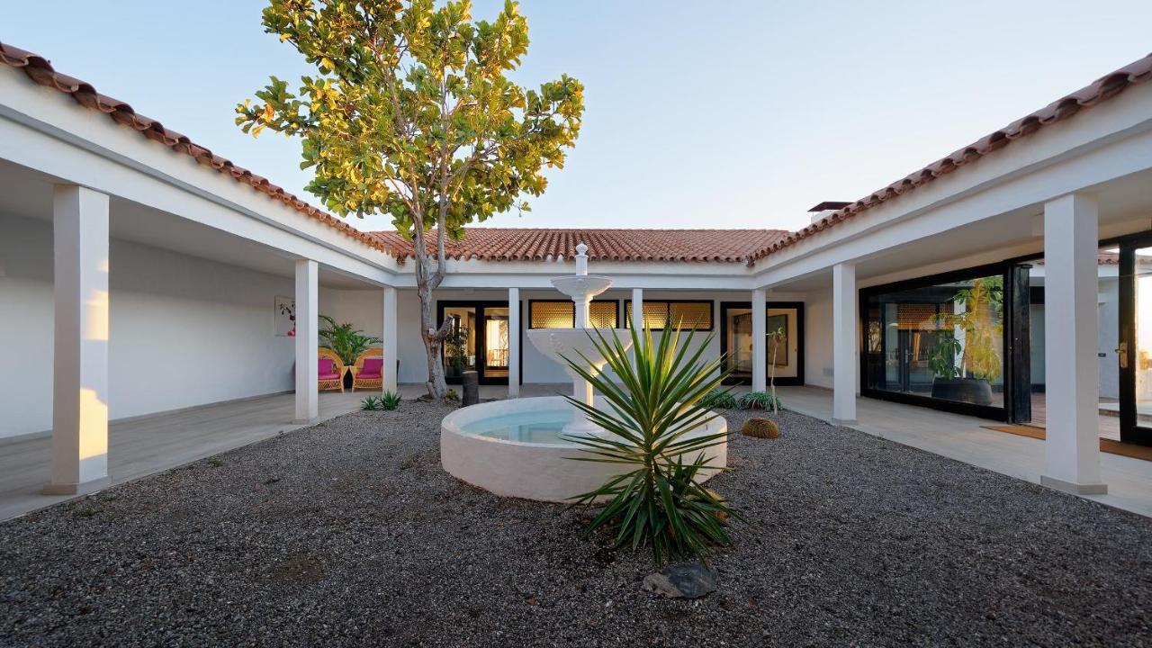 Country house Essence Of Monteleon