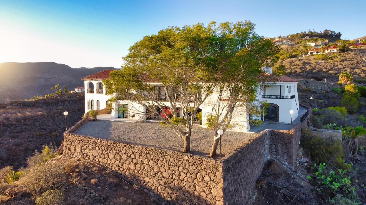 Essence Of Monteleon San Bartolome de Tirajana (Gran Canaria)
