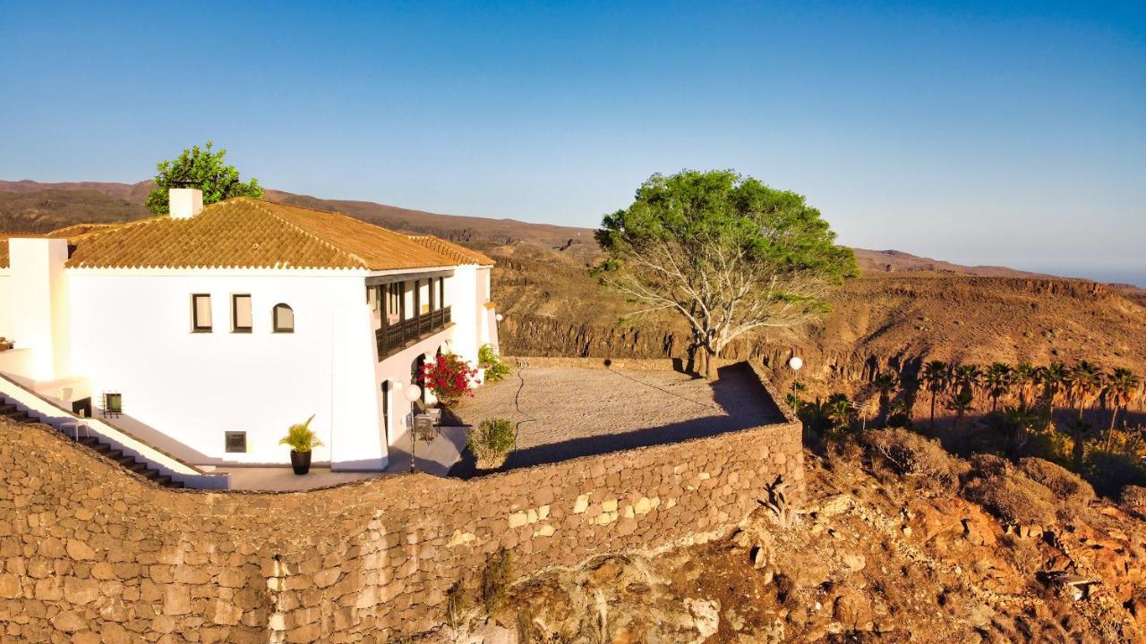 Essence Of Monteleon * San Bartolome de Tirajana (Gran Canaria)